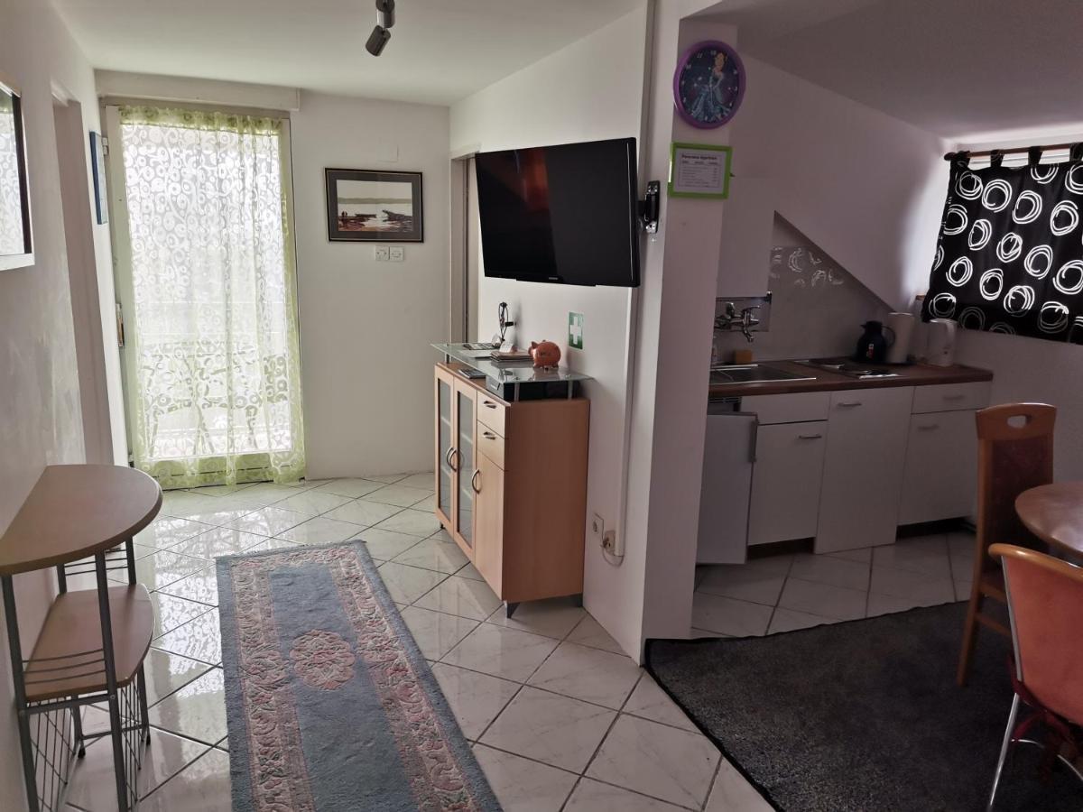 Panorama Apartman Molvice ภายนอก รูปภาพ