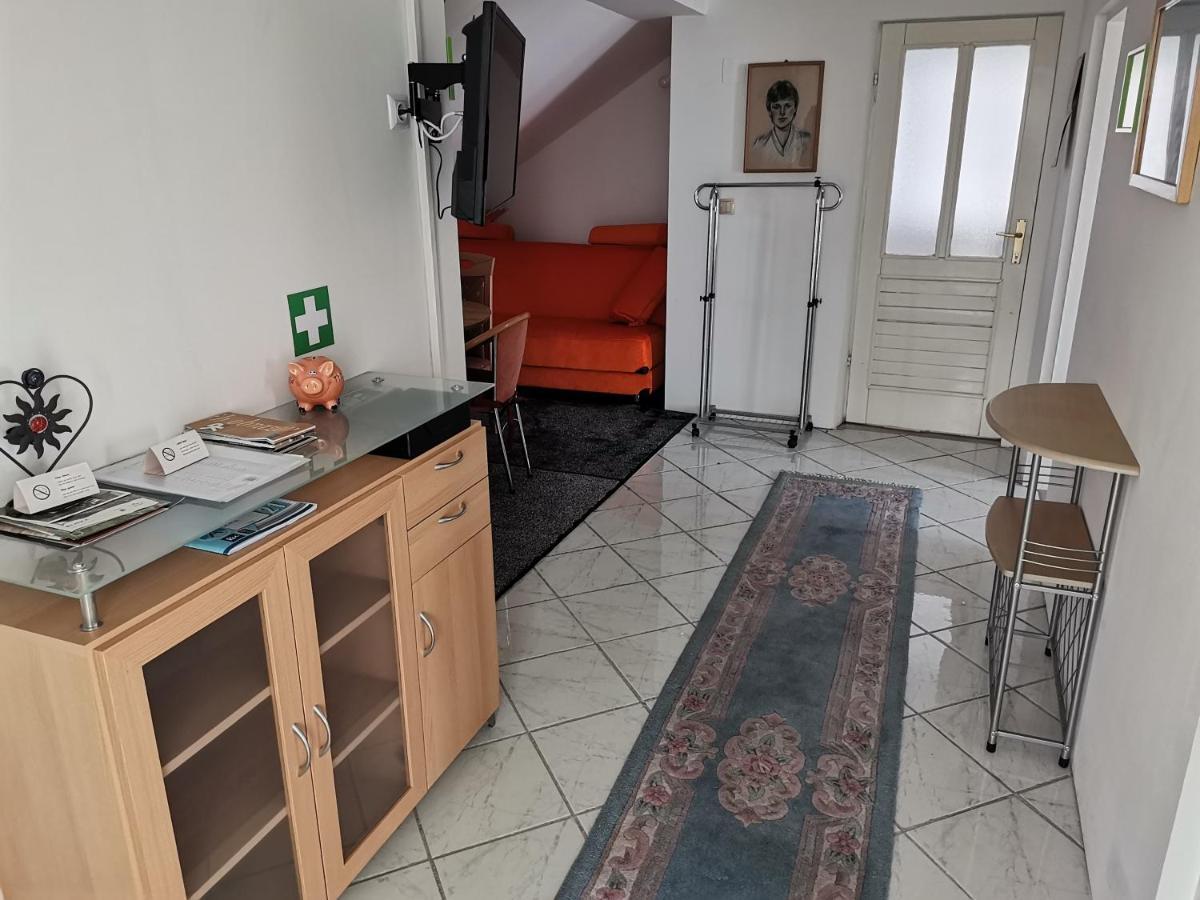 Panorama Apartman Molvice ภายนอก รูปภาพ